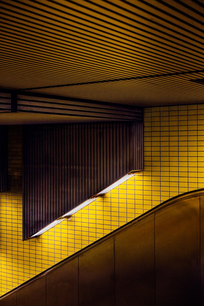 Image 2 out of the series KVB
Stations