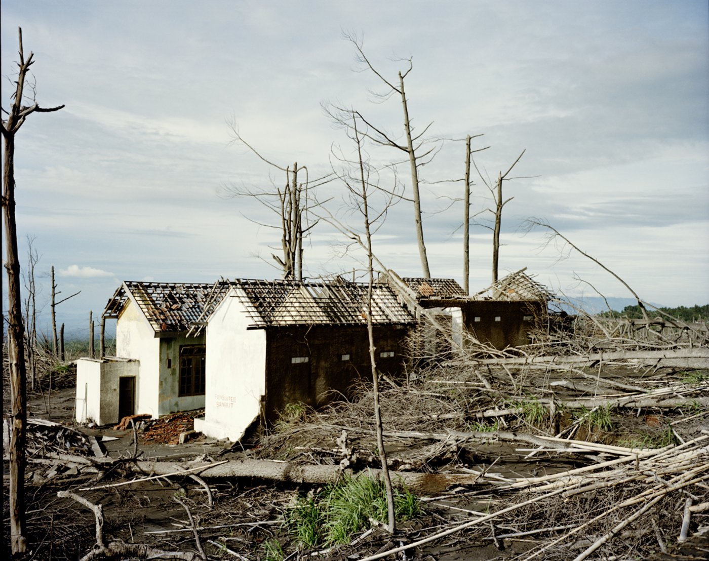 Image 9 out of the series After eruption
Merapi
Indonesia