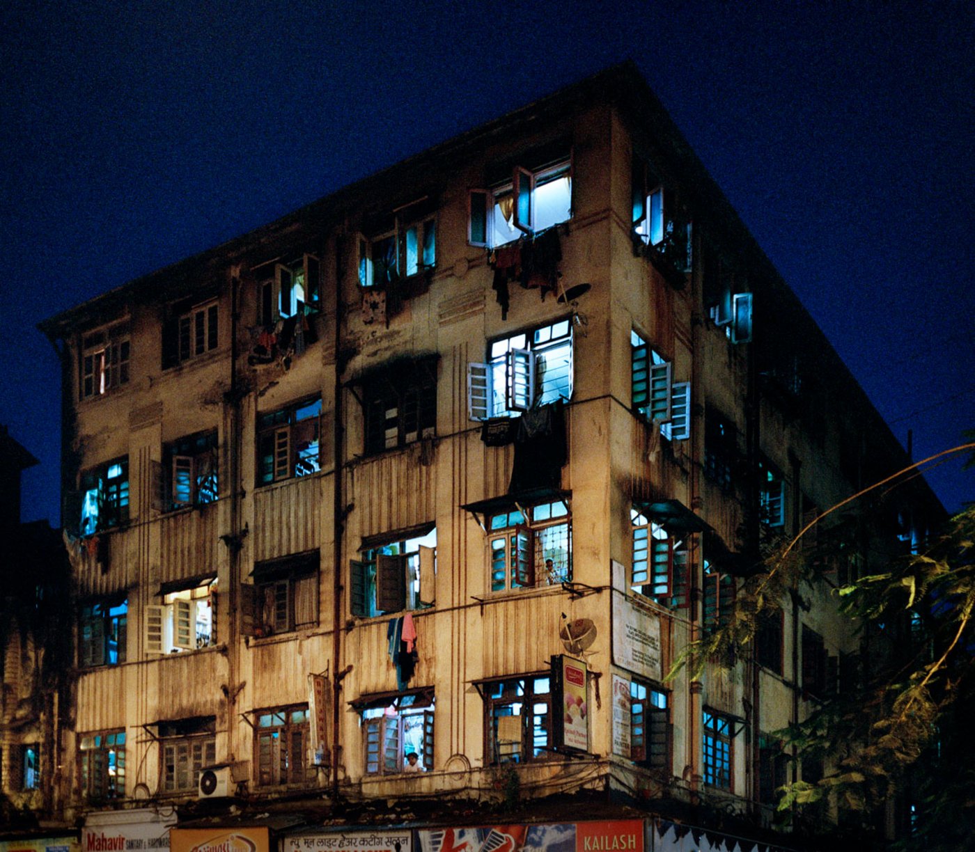 Image 7 out of the series Buildings