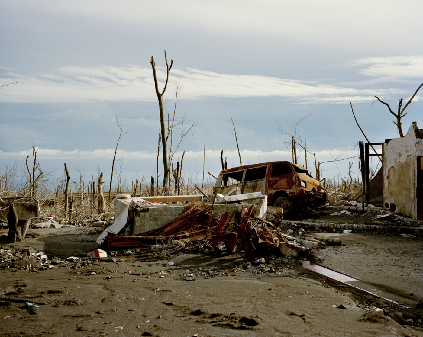 Image 10 out of the series After eruption
Merapi
Indonesia