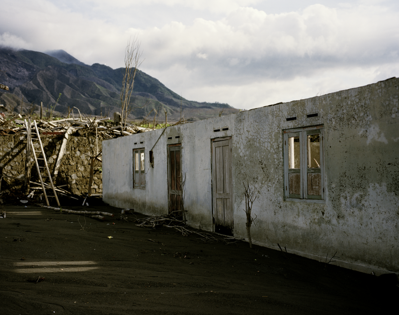Image 7 out of the series After eruption
Merapi
Indonesia