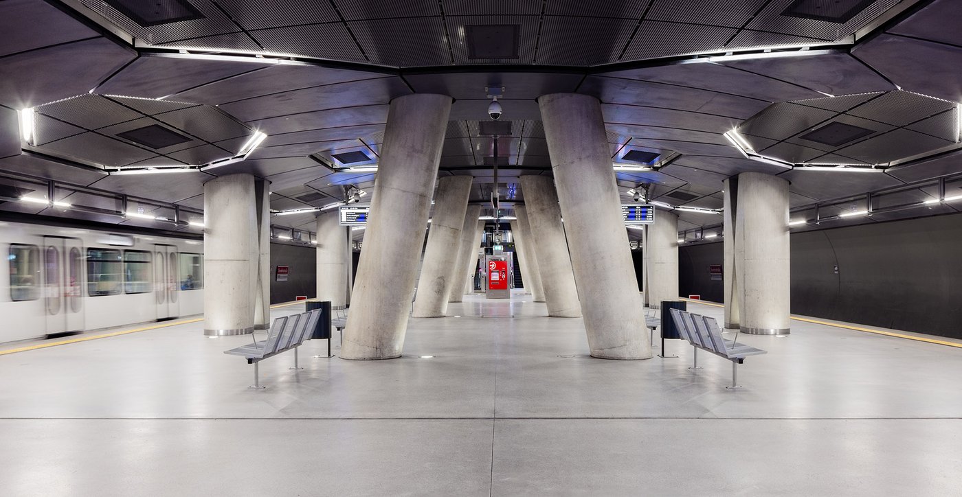 Image 11 out of the series KVB
Stations