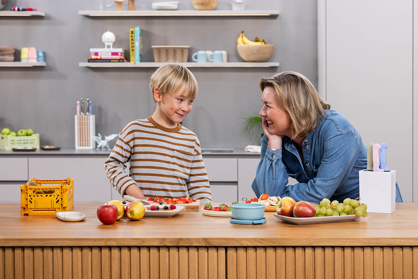 Image 1 out of the series Wüsthof
Junior campaign