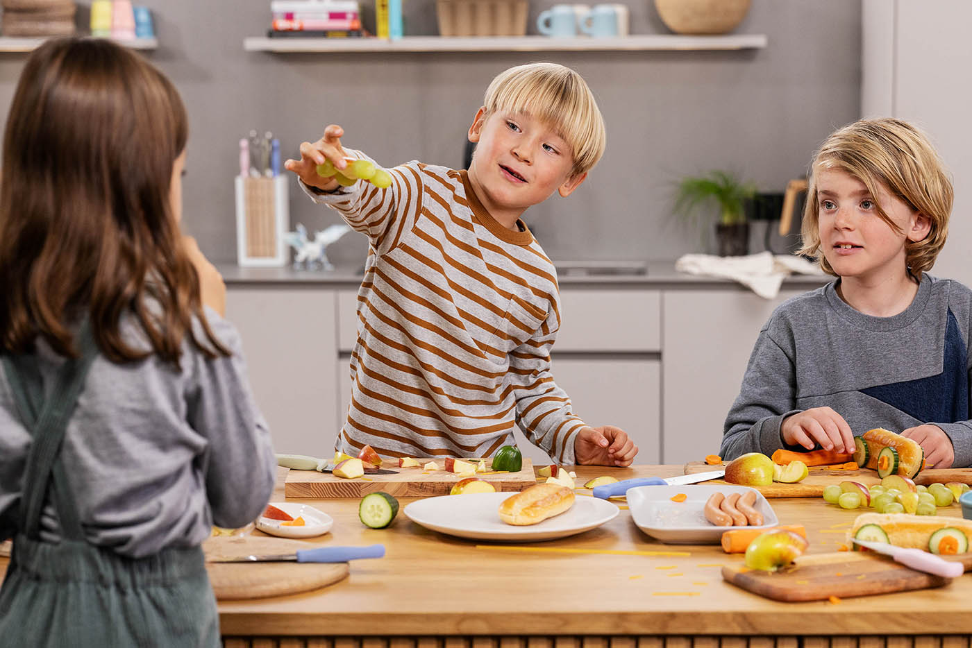 Image 3 out of the series Wüsthof
Junior campaign