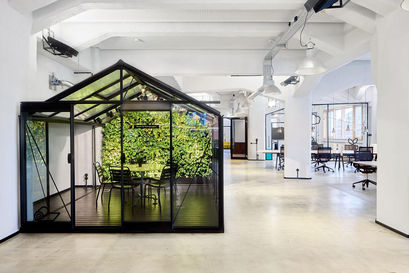 Image 8 out of the series ERGO Academy
Campus