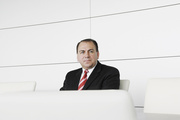 Prof.Dr.Axel A. Weber,<br /><br /><br />CEO<br />Institute of<br />International Finance